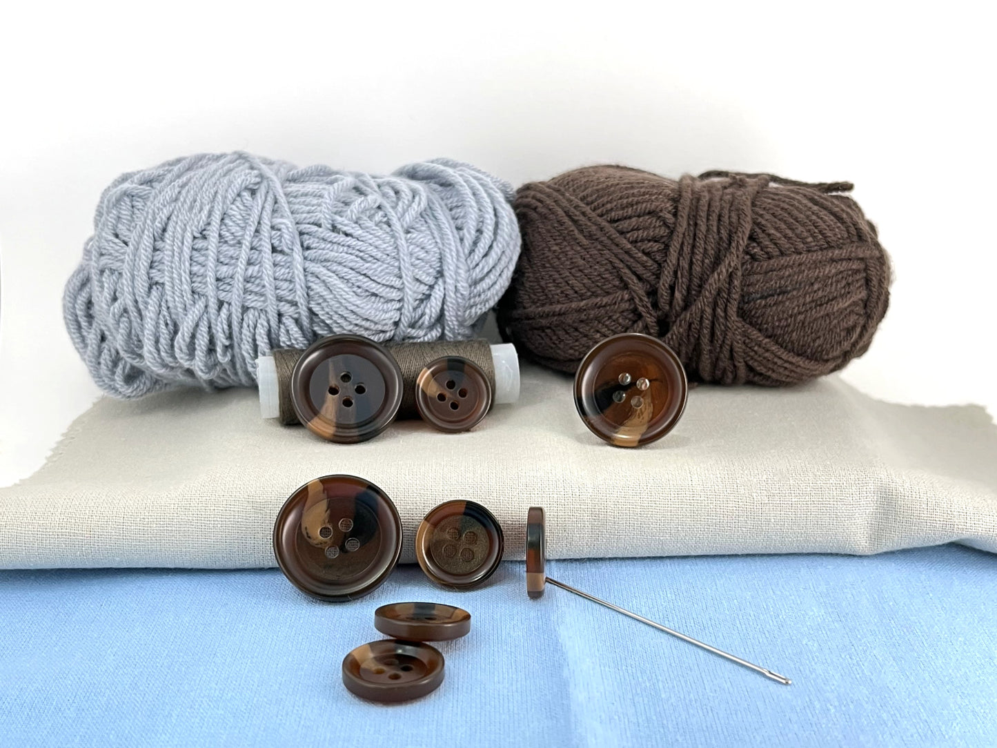 Dark Coffee Brown Horn Imitation Resin Buttons,18mm & 25mm (28L & 40L). 4-Hole Sew On for Suits, Pants, Dresses, Coats, Jackets & Sweaters