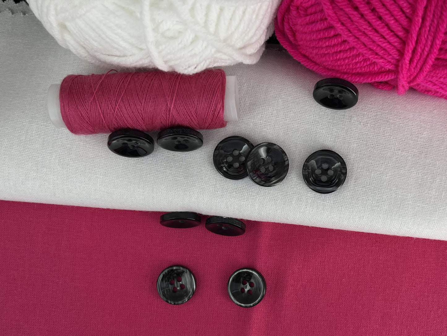 Black Pearl Imitation Buttons, 11.5mm & 15mm (18L & 24L), Neutral & Dark Tones 4-Hole Sew On for Shirts, Pants, Blouses, Dresses & Crafts