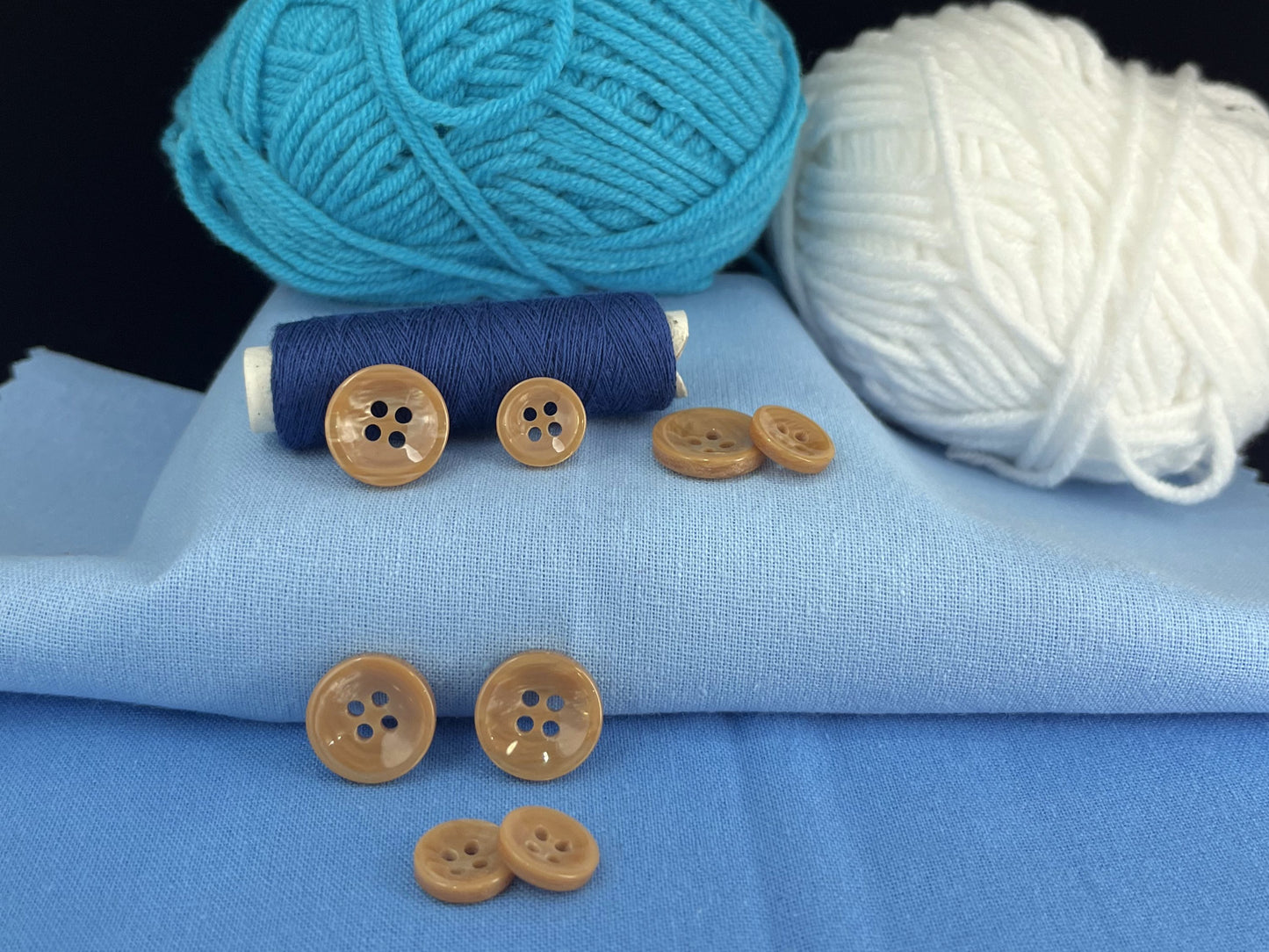Brown Pearl Imitation Buttons, 11.5mm & 15mm (18L & 24L), Neutral & Dark Tones 4-Hole Sew On for Shirts, Pants, Blouses, Dresses & Crafts
