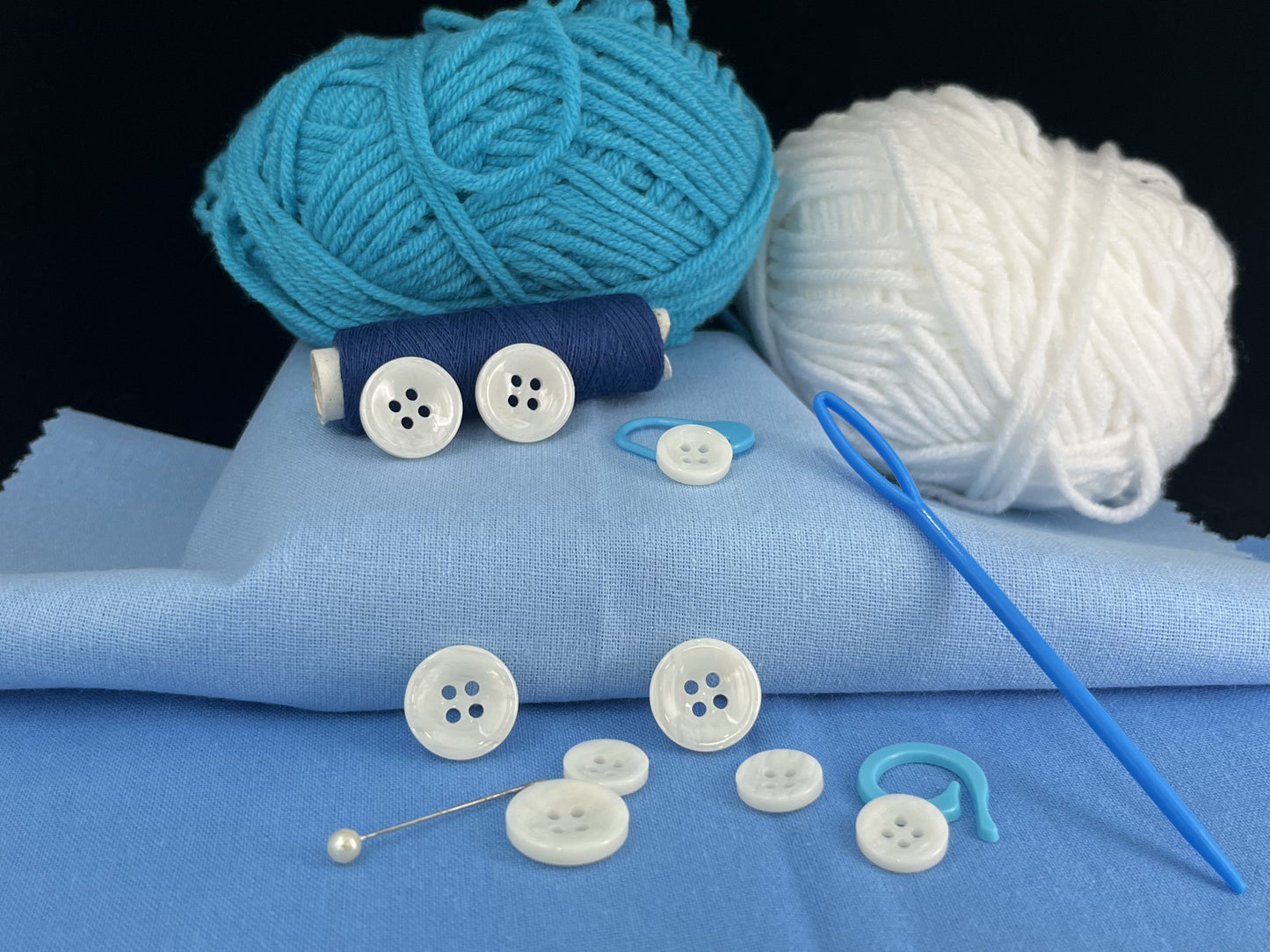 White Pearl Imitation Buttons, 11.5mm & 15mm (18L & 24L), Neutral & Dark Tones 4-Hole Sew On for Shirts, Pants, Blouses, Dresses & Crafts