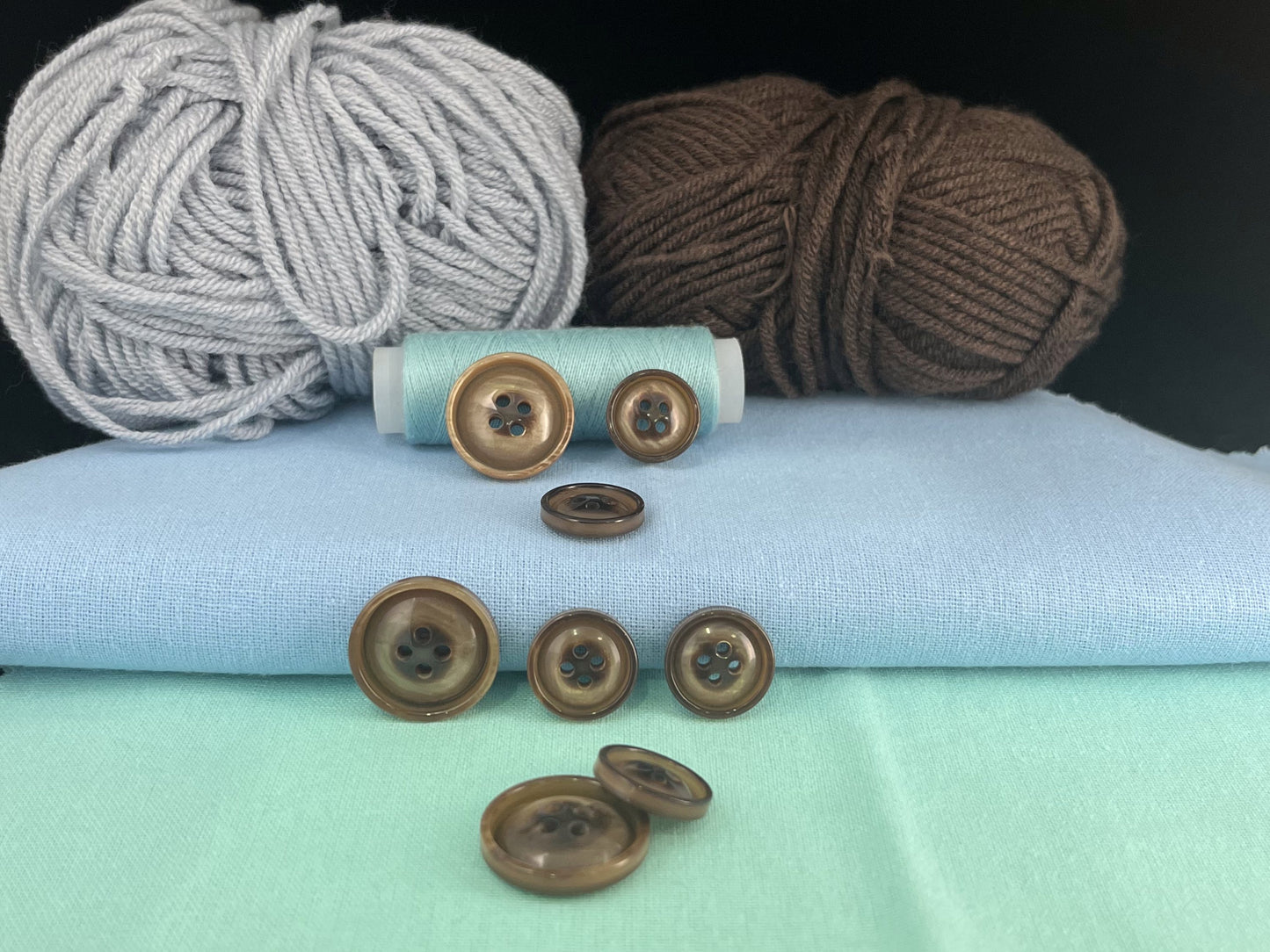 Brown Vintage Look Pearl Imitation Buttons, 15mm & 20mm (24L & 32L). 4-Hole Sew On for Suits, Pants, Dresses, Coats, Jackets & Sweaters