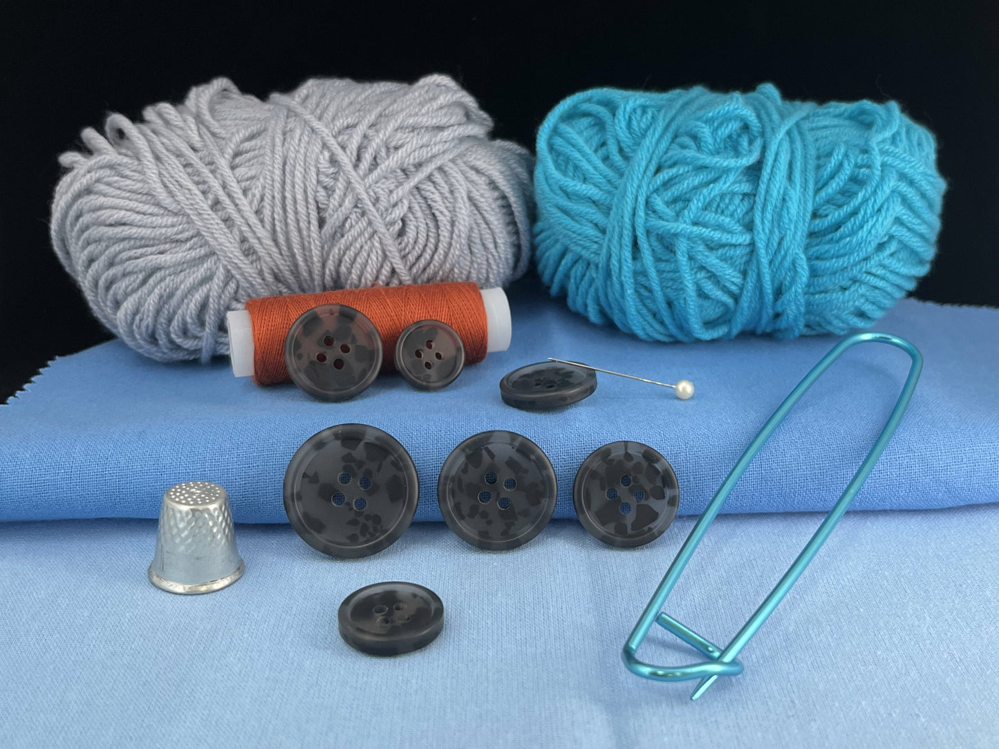 Dark Grey Camouflage Buttons,15-25mm (24L-40L). Multi Colored. 4-Hole Sew On for Suits, Pants, Dresses, Coats, Jackets & Sweaters
