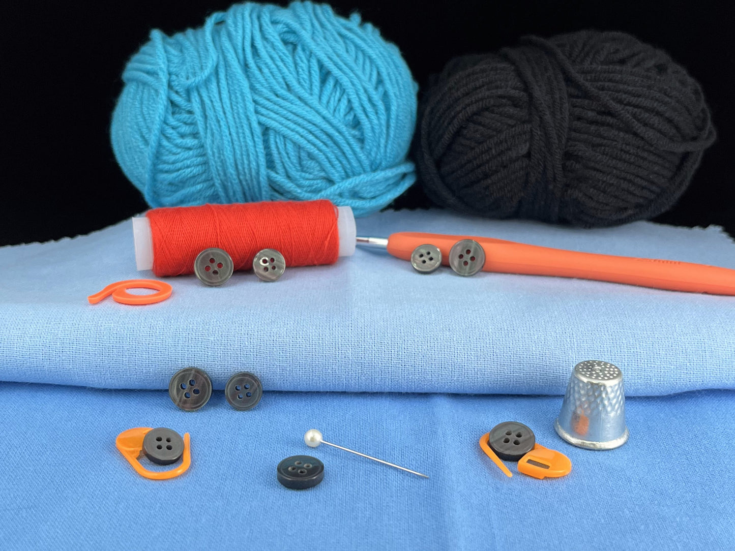 Light Grey Rimmed Pearl Imitation Buttons with Beautiful Effect, 9mm & 10mm (14L & 16L). 4-Hole Sew On for Shirts, Blouses & Apparel