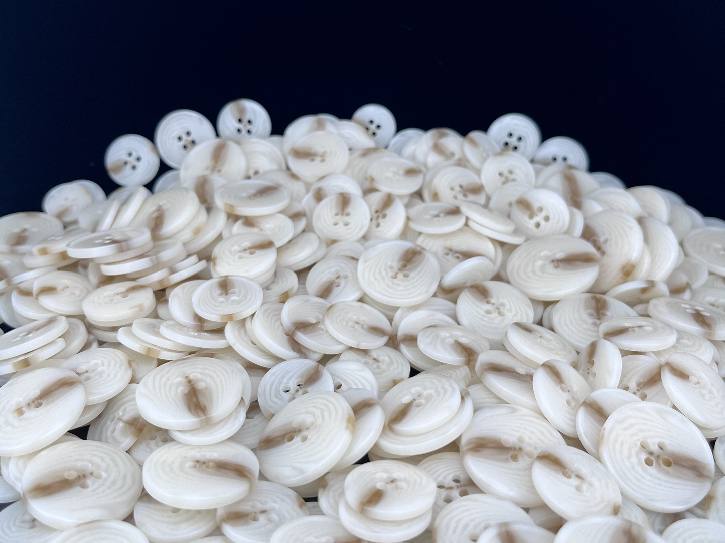 Natural Cream Horn Imitation Buttons, 15-25mm (24L-40L). 4-Hole Sew On for Pants, Dresses, Coats, Jackets, Sweaters & Crafts